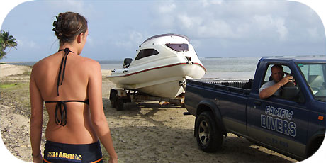 >>> Ready to go at Rutaki / photo archi &copy; cookislands.com