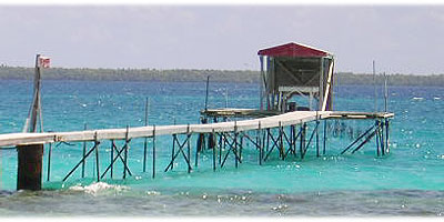 >>> part of a pearl farm in Manihiki &copy; Halina Sydow